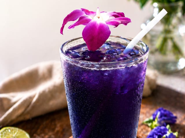 Lemongrass and Butterfly Pea Flowers Lemonade.
