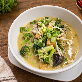 Green Curry Noodles