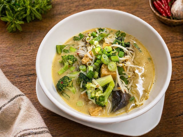 Green Curry Noodles.