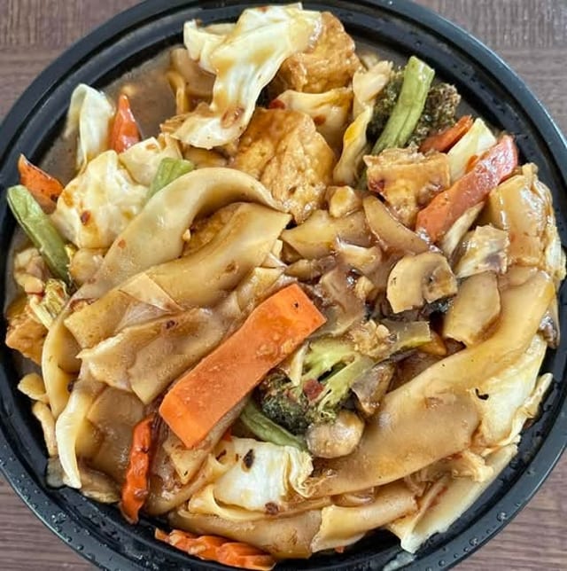 Pad Kee Mao.